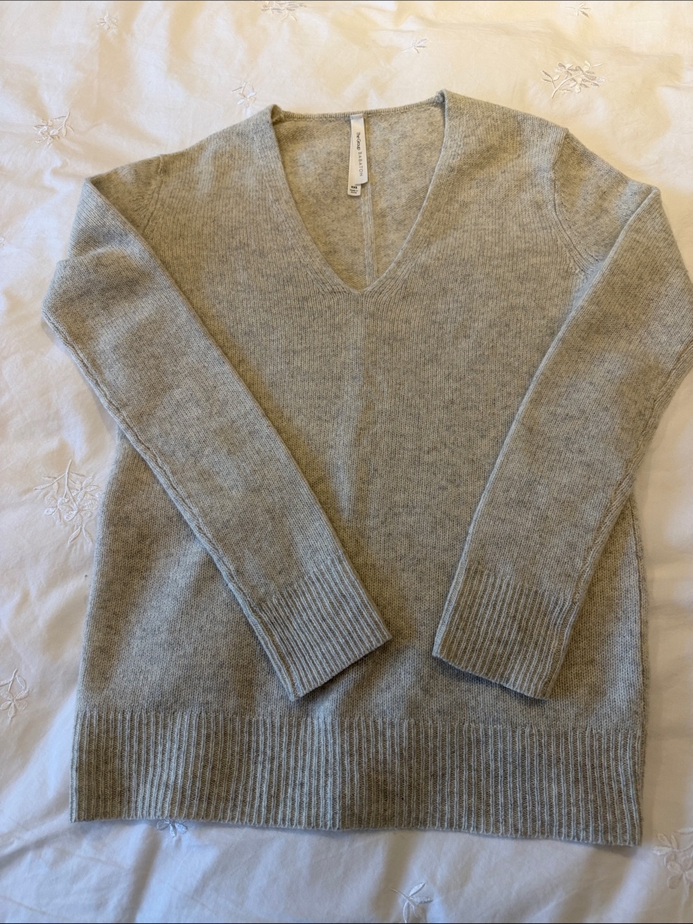 THE GROUP BABATON CASHMERE SWEATER